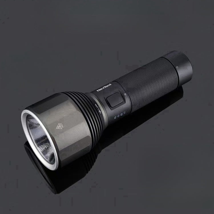 Natoo outdoor strong light flashlight