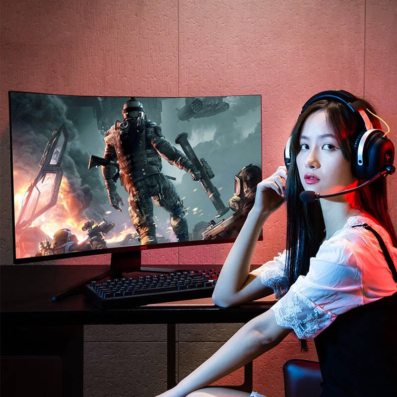 31.5英寸 2K高清 170Hz  R1500液晶电脑显示器