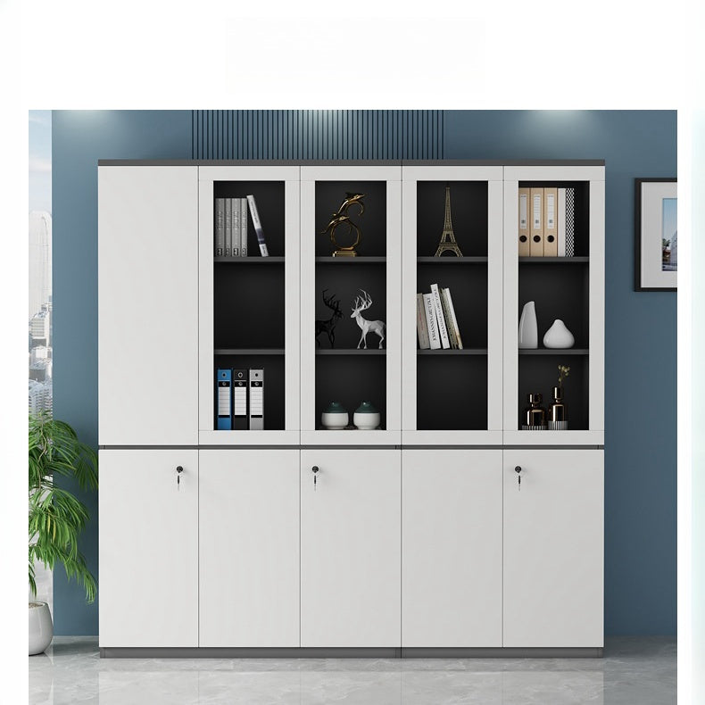 Five door filing cabinets in the office (can be used in combination)