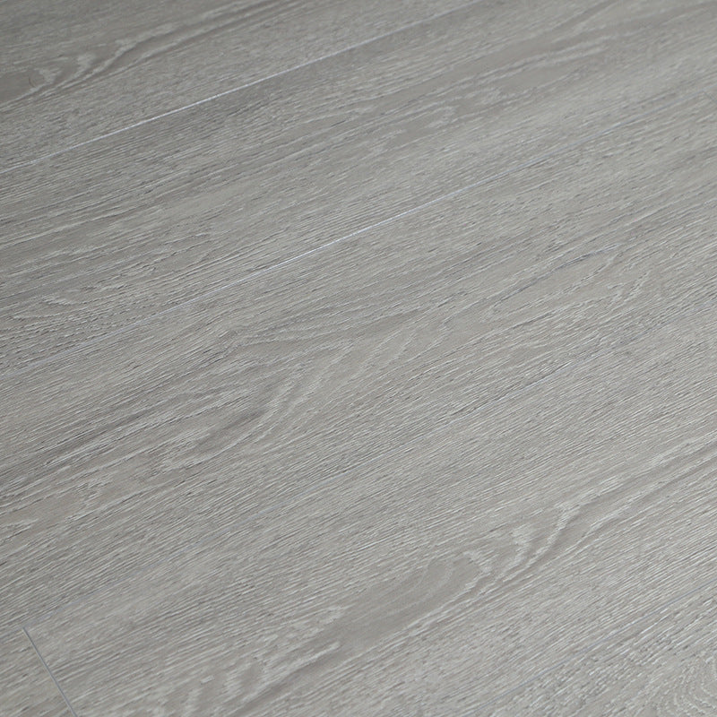 Manufacturers supply geothermal grade three-layer solid wood flooring 12mm solid wood composite flooring with complete specifications