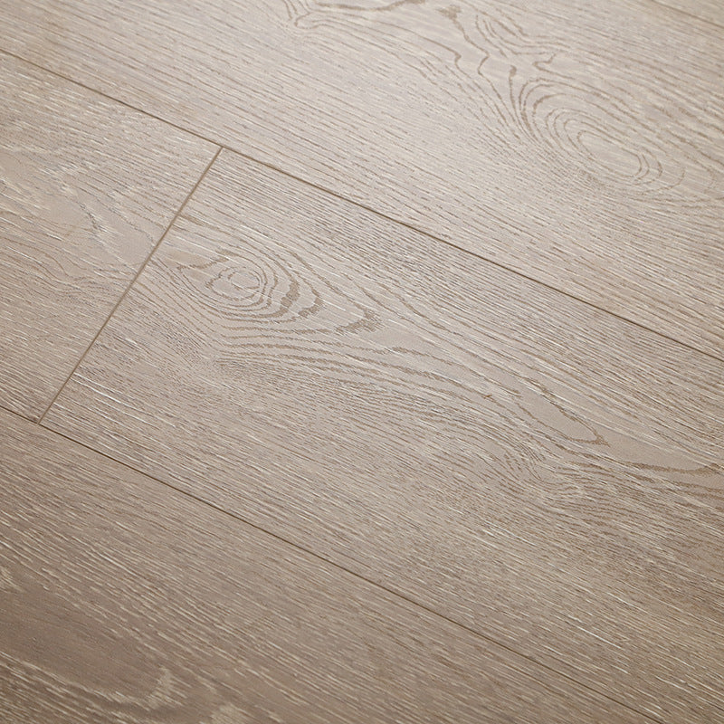 Manufacturers supply geothermal grade three-layer solid wood flooring 12mm solid wood composite flooring with complete specifications
